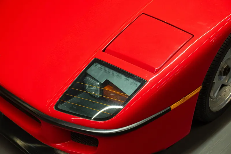 Ferrari F40 9