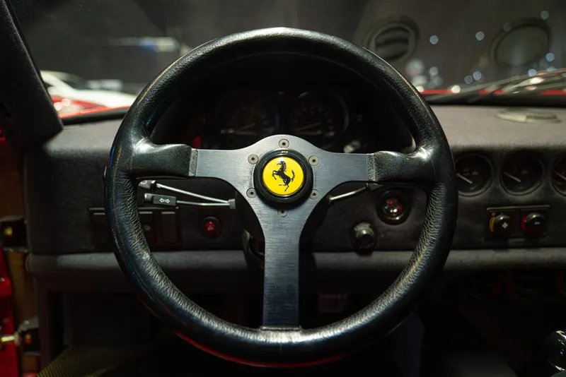 Ferrari F40 37