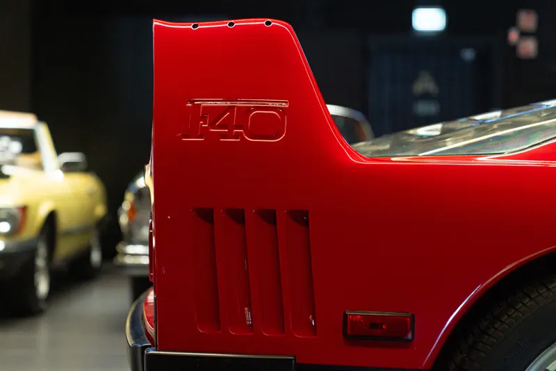 Ferrari F40 21