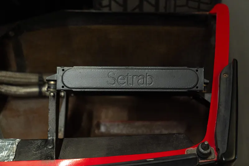 Ferrari F40 48