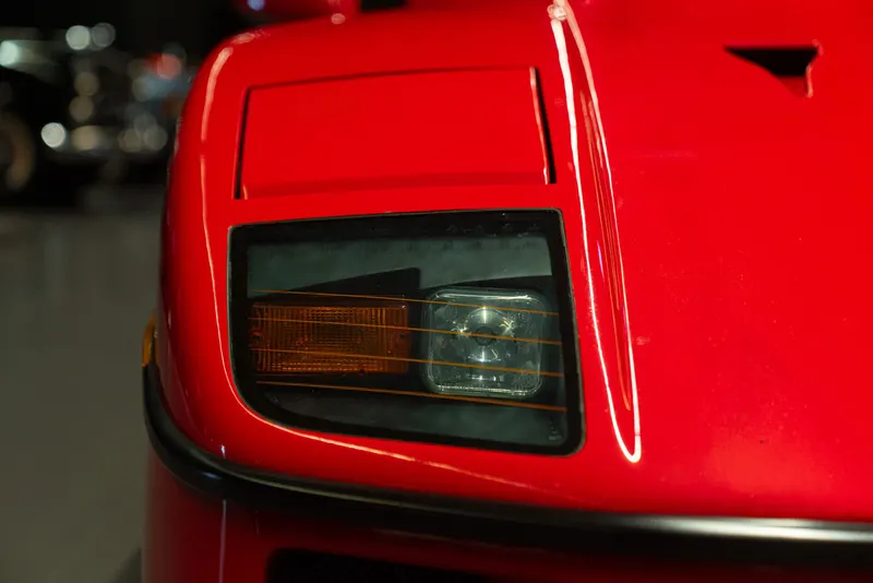 Ferrari F40 16