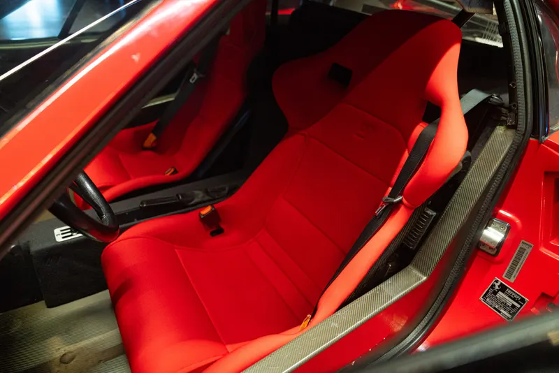 Ferrari F40 27