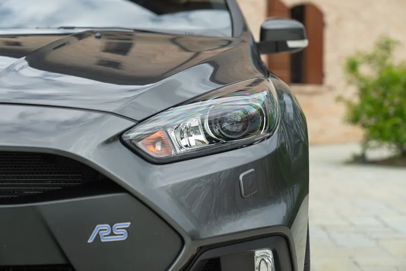 Ford FOCUS RS VR46 21