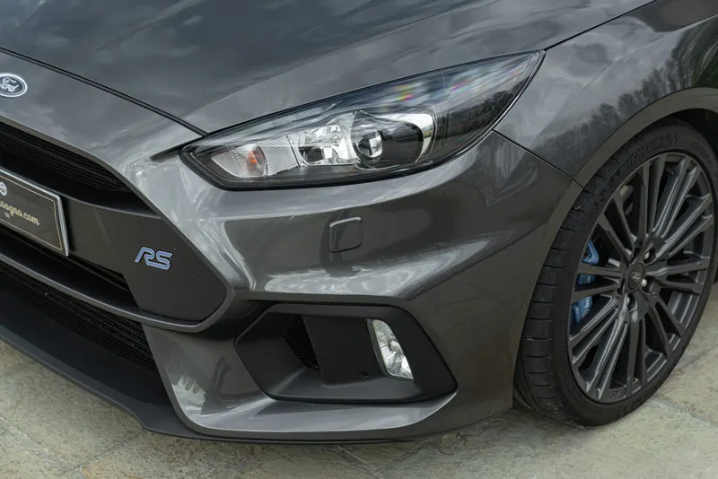 Ford FOCUS RS VR46 16