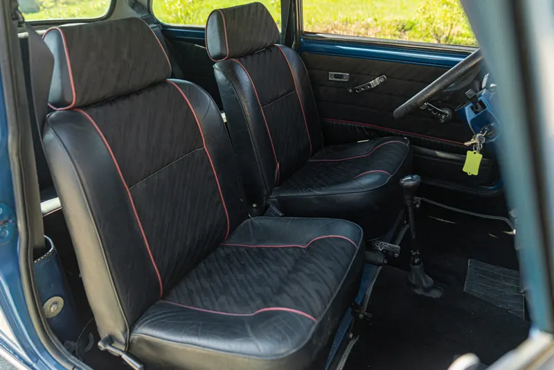 MINI COOPER 23