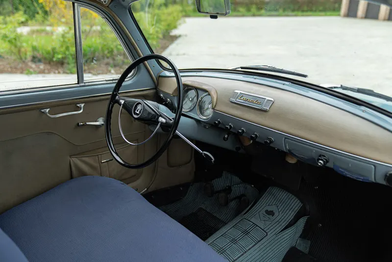 Lancia APPIA III SERIE 27