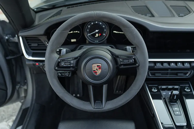 Porsche 992 (911) 4S CABRIOLET 65