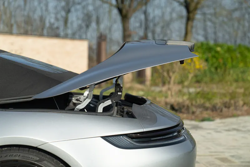 Porsche 992 (911) 4S CABRIOLET 74