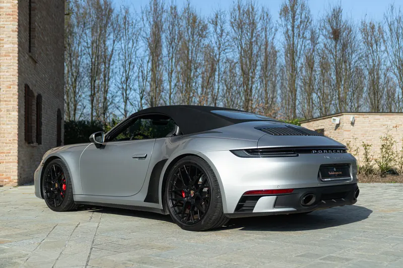 Porsche 992 (911) 4S CABRIOLET 10
