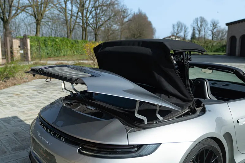Porsche 992 (911) 4S CABRIOLET 22