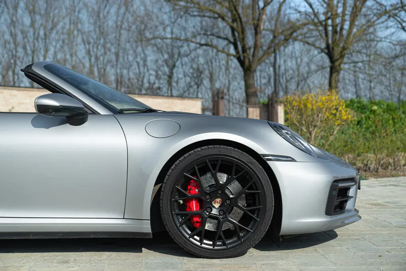 Porsche 992 (911) 4S CABRIOLET 27