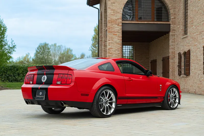 Ford MUSTANG GT 500 SHELBY COBRA MANUALE 6