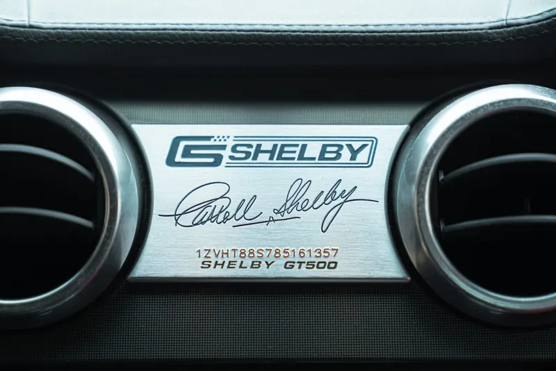 Ford MUSTANG GT 500 SHELBY COBRA MANUALE 51