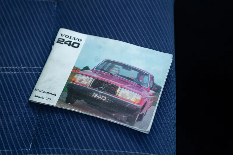 Volvo 244 GL 2.3L 51