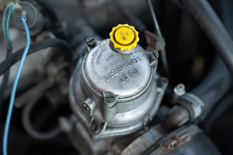 Volvo 244 GL 2.3L 56