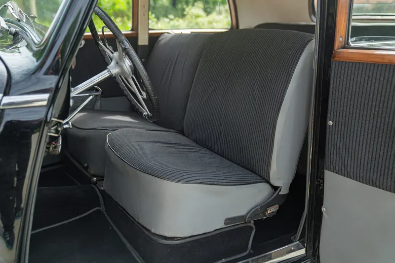 Mercedes-Benz 170 S 32