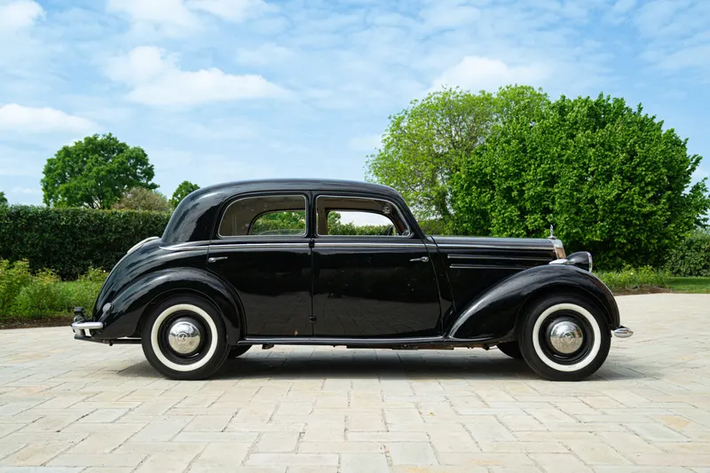 Mercedes-Benz 170 S 5