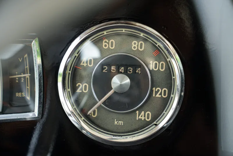 Mercedes-Benz 170 S 57