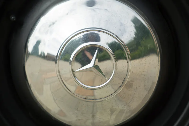 Mercedes-Benz 170 S 17