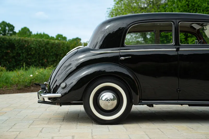 Mercedes-Benz 170 S 26