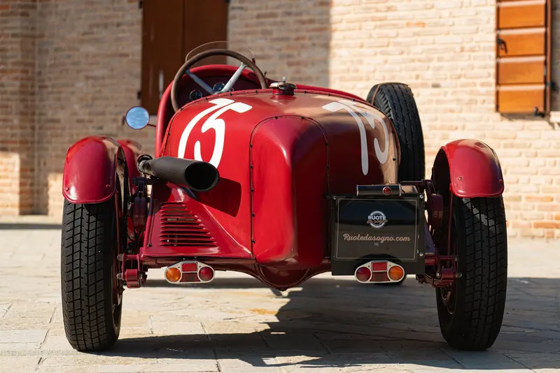 Alfa Romeo 6C 1750 – TRIBUTO SPORT 11