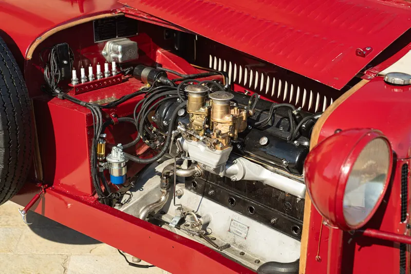 Alfa Romeo 6C 1750 – TRIBUTO SPORT 85