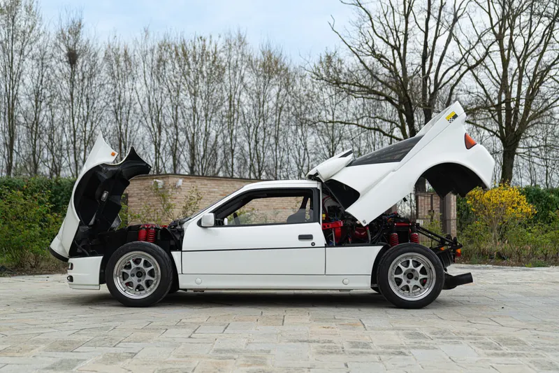 Ford RS 200 7