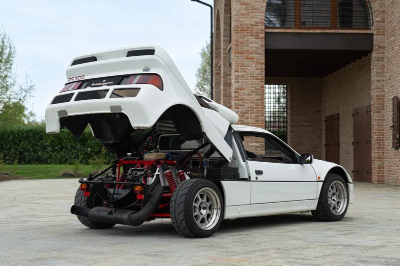 Ford RS 200 61