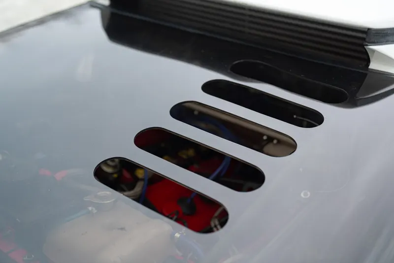 Ford RS 200 27