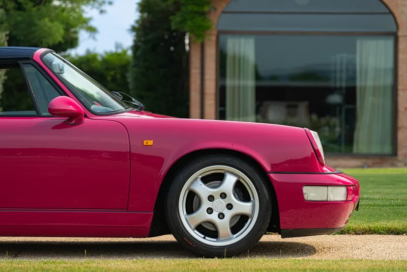 Porsche 964 (911) CARRERA 2 CABRIOLET “RUBYSTONE RED” 35
