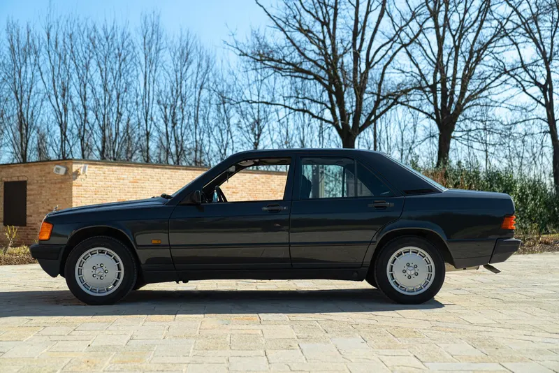 Mercedes-Benz 190 E 5