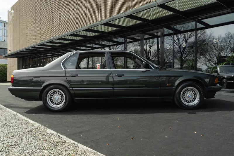 BMW 750 il 4