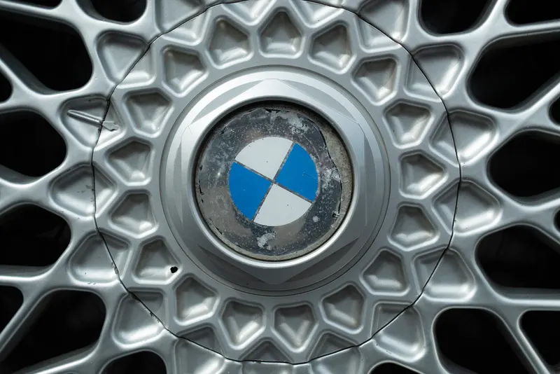 BMW 750 il 9