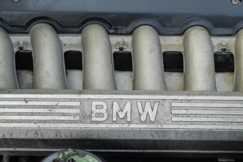 BMW 750 il 32