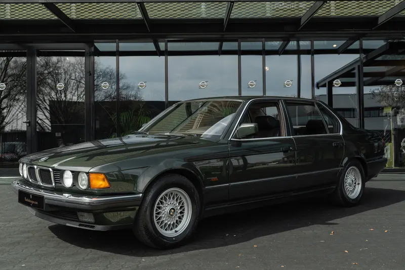 BMW 750 il 36