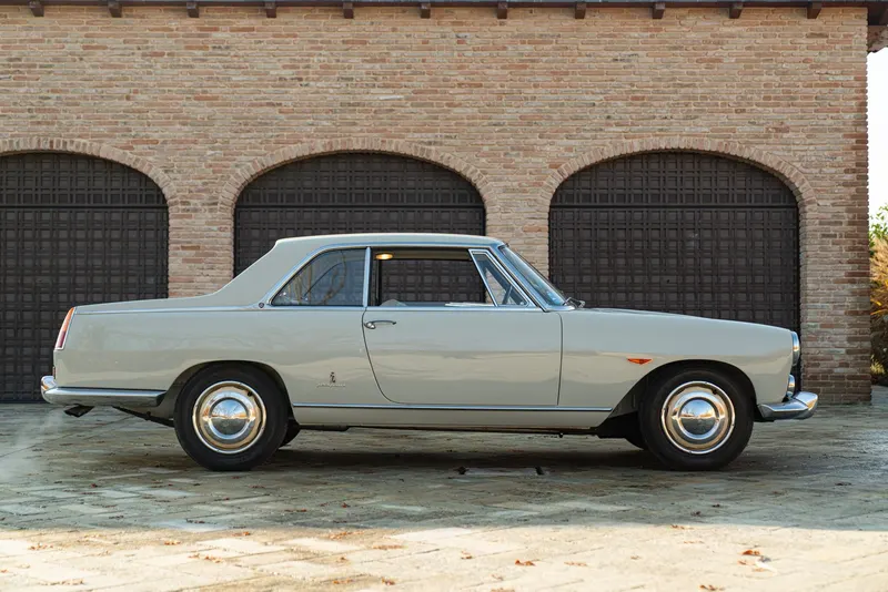 Lancia Flaminia Coupé Pininfarina 11