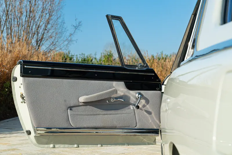 Lancia Flaminia Coupé Pininfarina 71