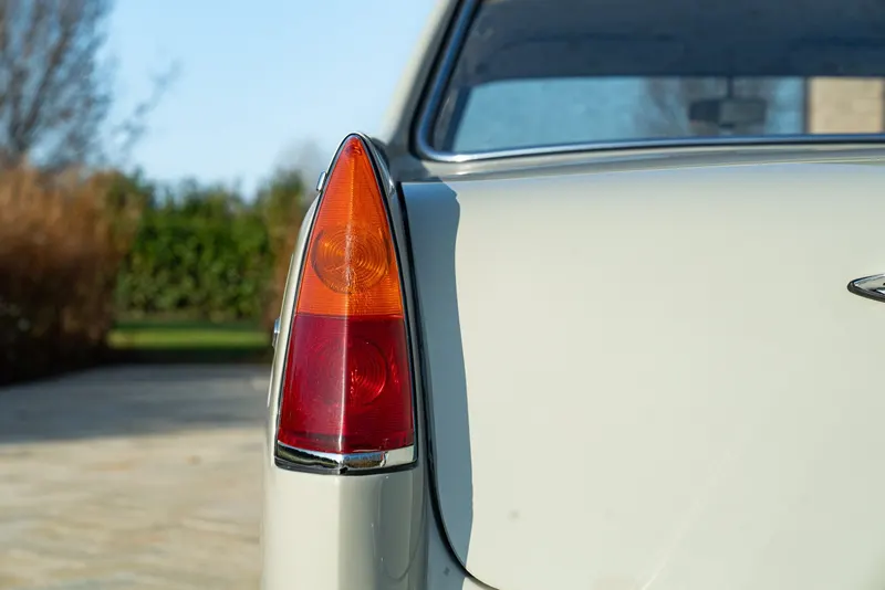 Lancia Flaminia Coupé Pininfarina 17