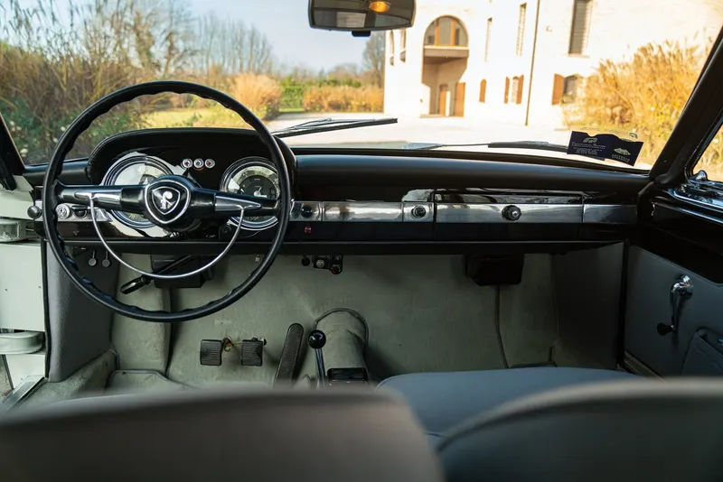 Lancia Flaminia Coupé Pininfarina 51