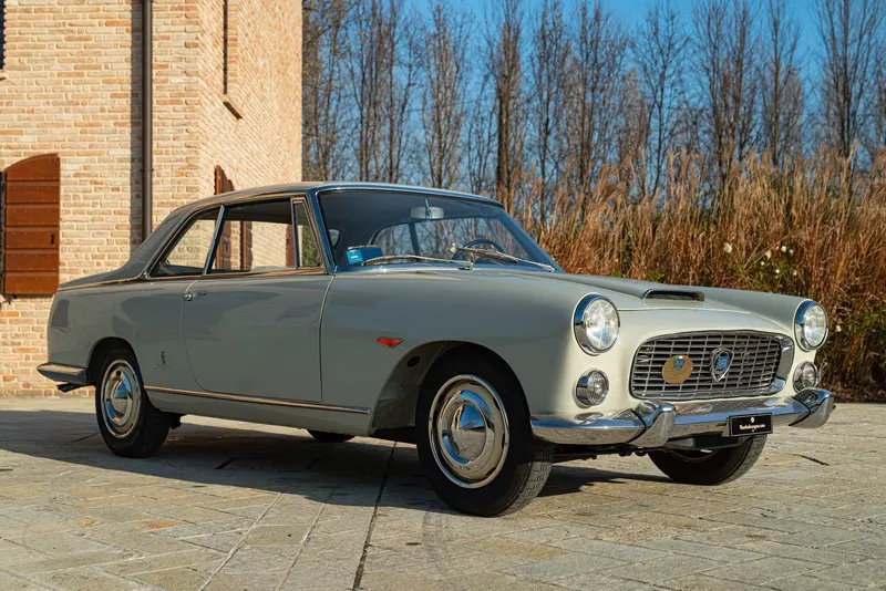 Lancia Flaminia Coupé Pininfarina 2