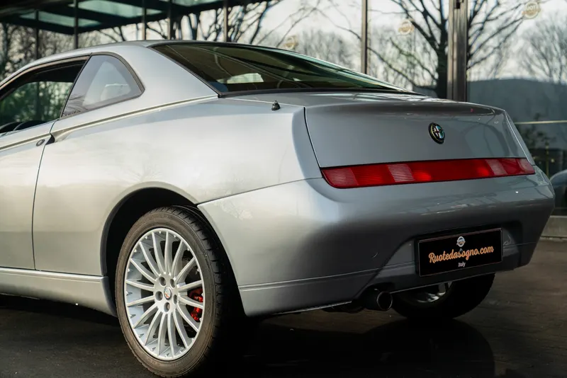 Alfa Romeo GTV 2.0 JTS 16V 14