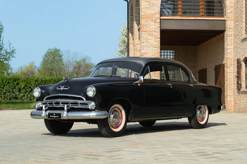 Dodge V-EIGHT 62