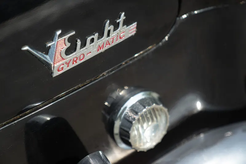 Dodge V-EIGHT 17