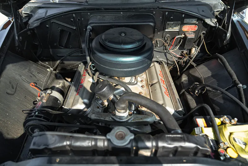 Dodge V-EIGHT 53