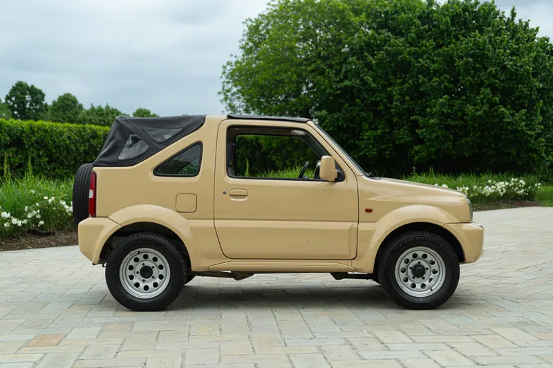 JIMNY CABRIOLET 4