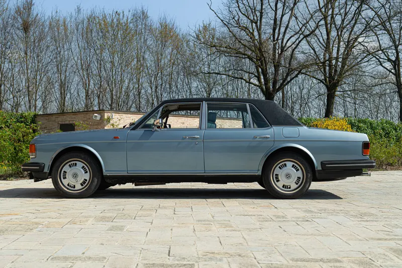 Bentley MULSANNE 4