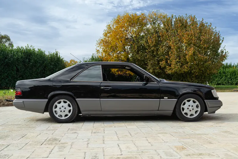Mercedes-Benz CE 200 COUPE’ 4