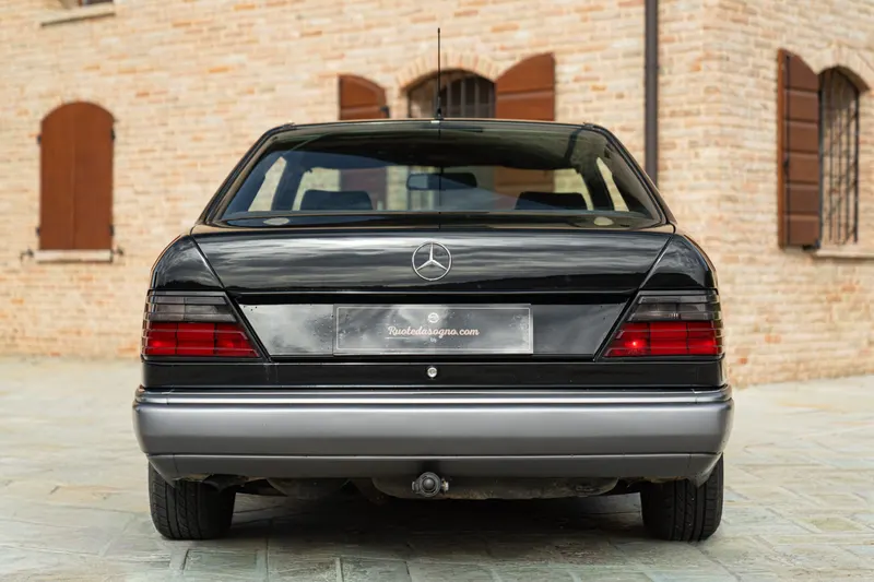 Mercedes-Benz CE 200 COUPE’ 8