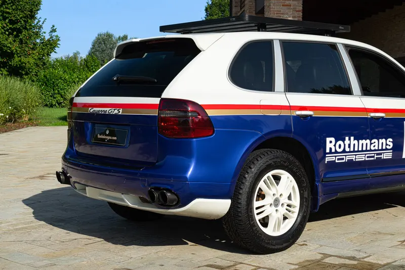 Porsche CAYENNE S LIVREA ROTHMANS 16
