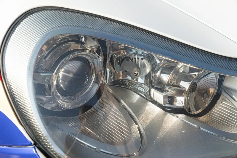Porsche CAYENNE S LIVREA ROTHMANS 17
